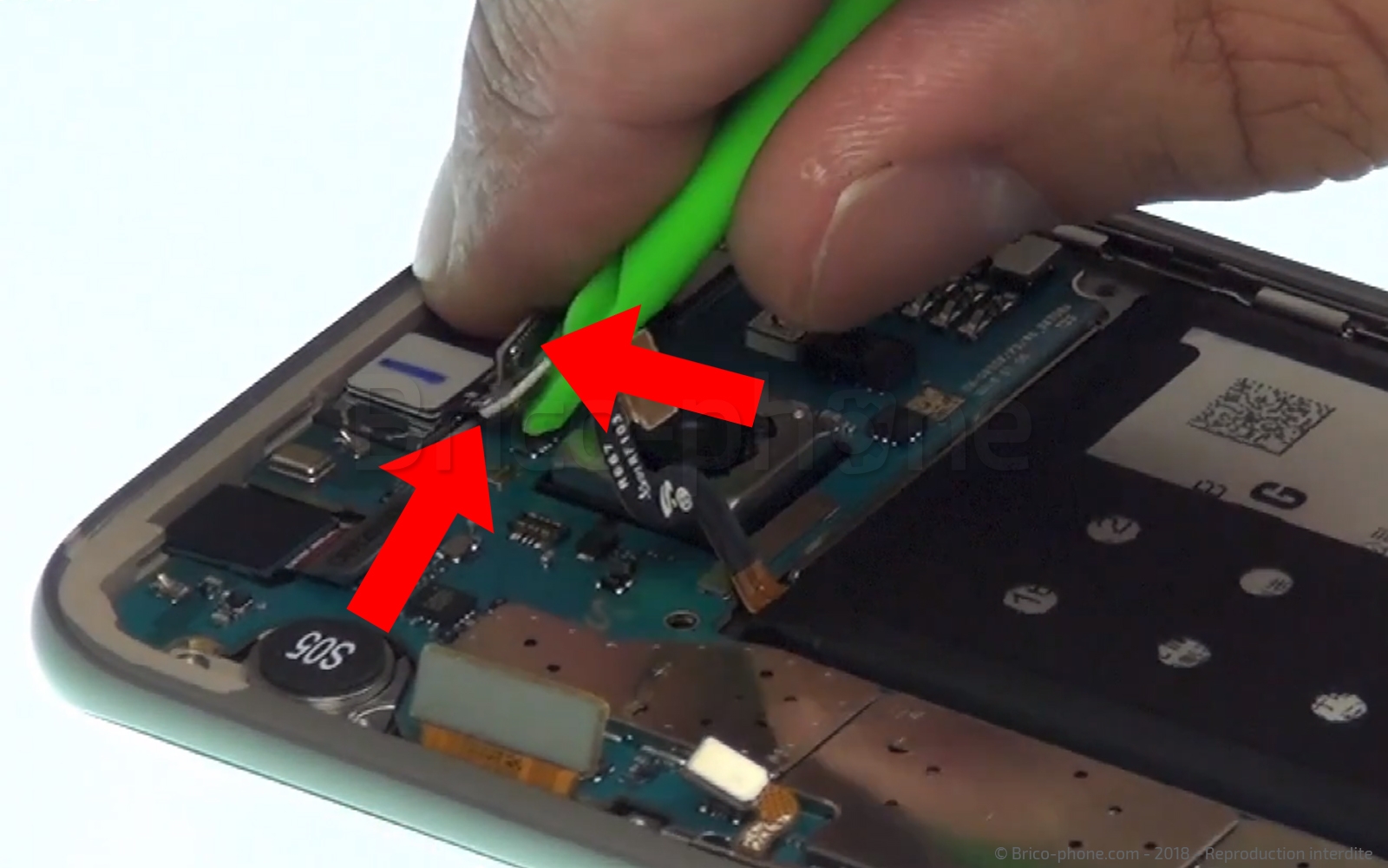 Changement de batterie sur Galaxy S7 Edge photo 1